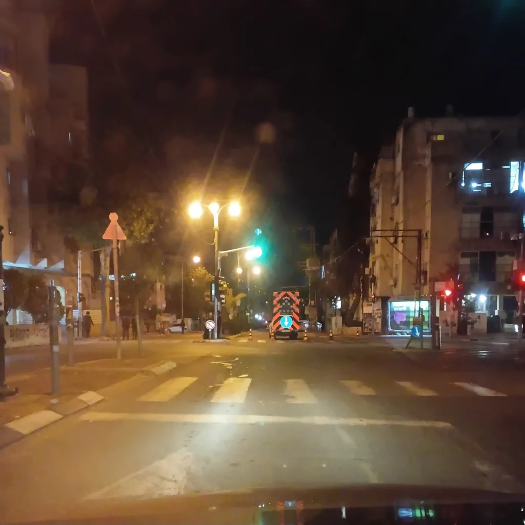 עבודות תשתית ברחוב חזון איש. היערכות מוקדמת