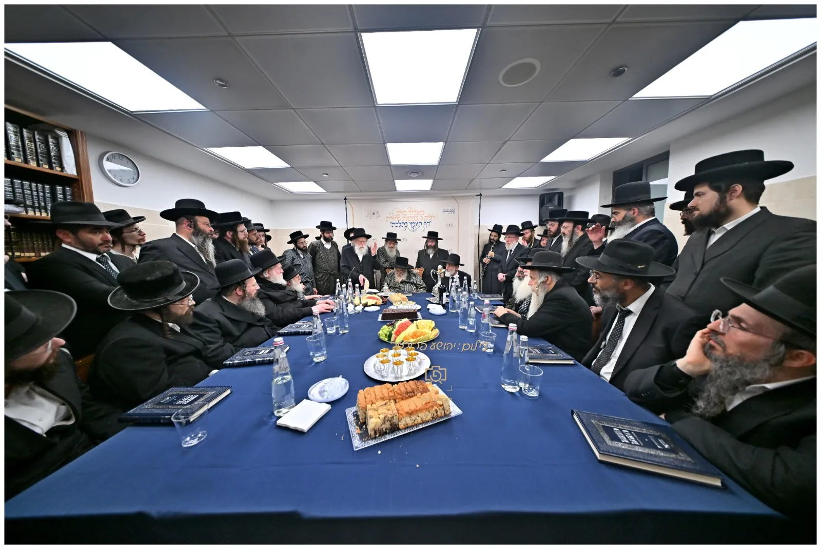 סיום חלק ג‘ במשנה ברורה ‘דרשו‘ במעון הרבי מתולדות אהרון