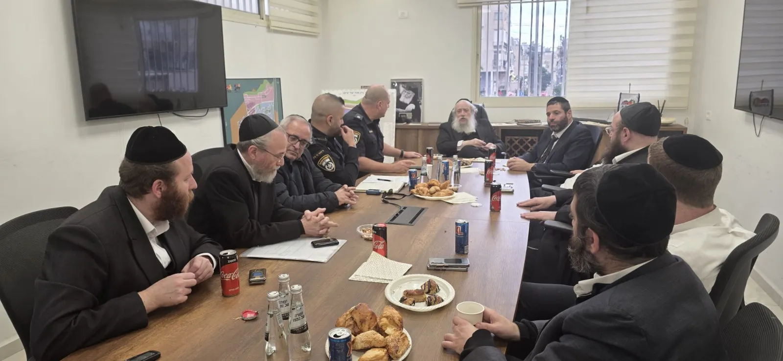 הישיבה השבוע