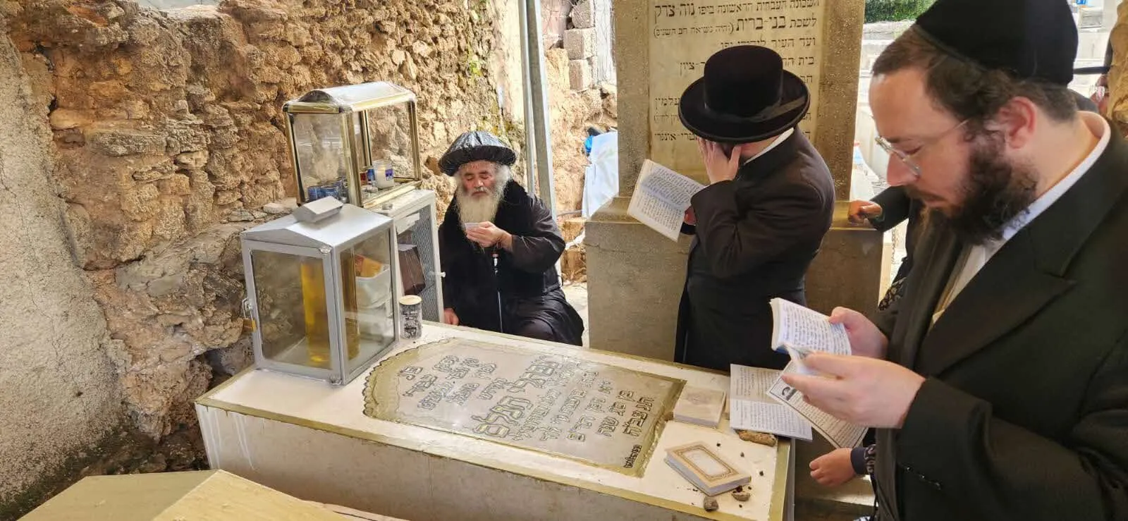 העליה לציונו של רבי נפתלי חנהלס