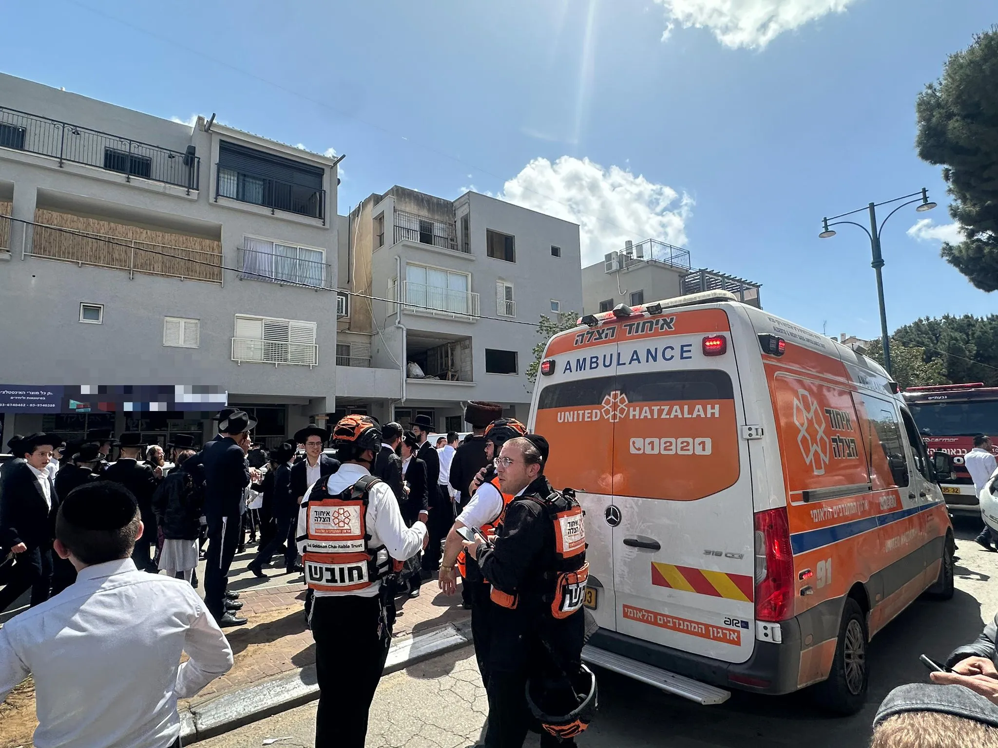 פצוע בינוני מפגיעה ברמת גן; רסיסים אותרו בבני ברק