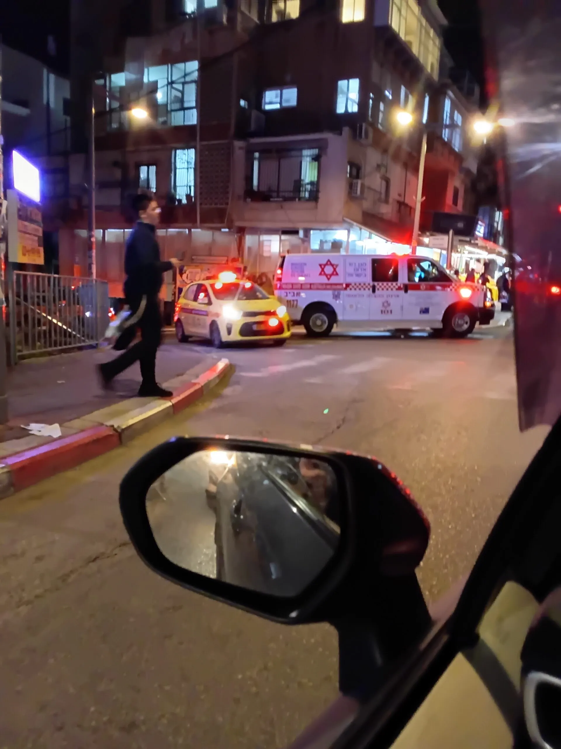 אוטובוס פגע בהולך רגל ברחוב סוקולוב