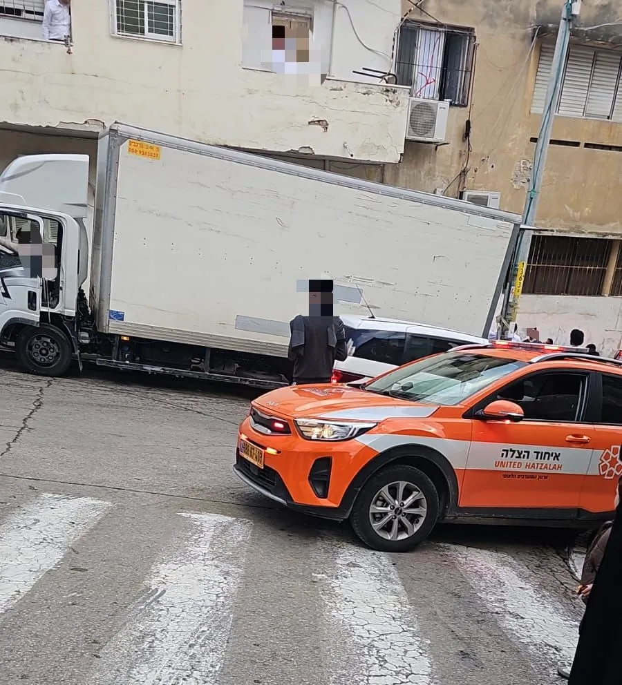 המשאית שהתדרדרה