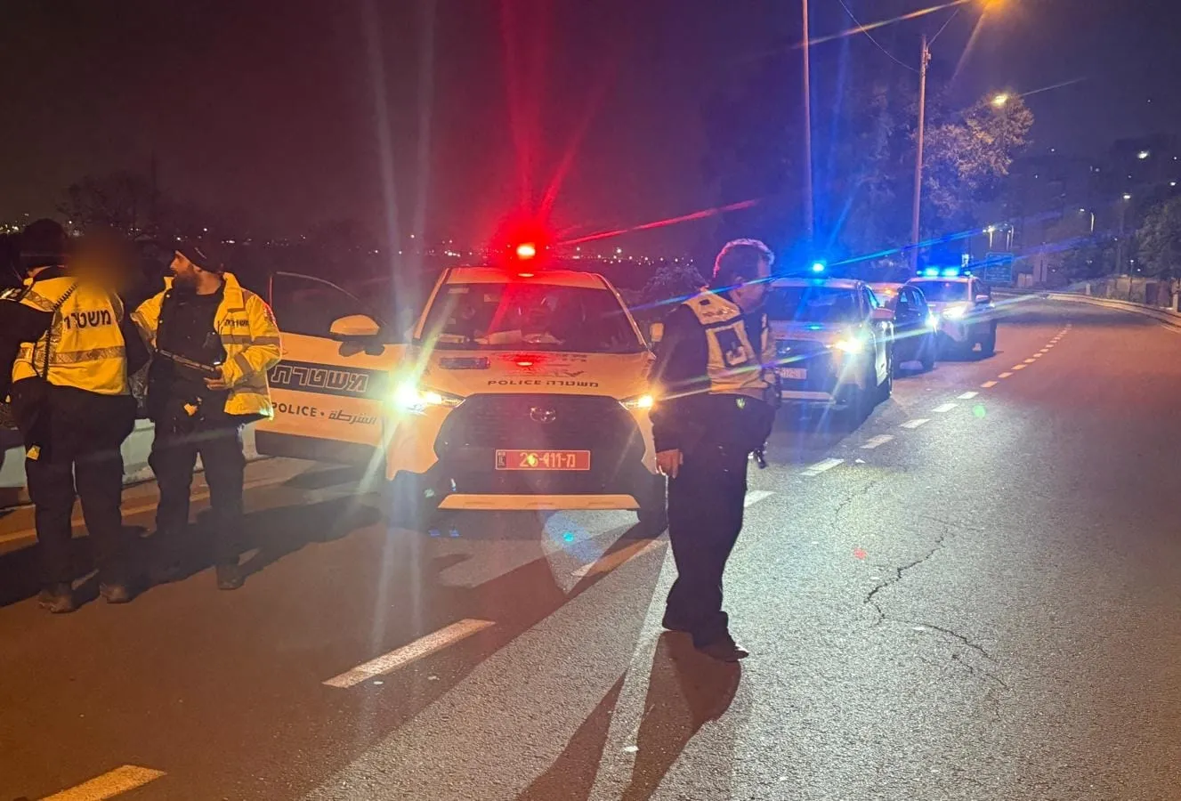דרמה בלב השבת: מצוד משטרתי נרחב אחר חשוד בפריצות סדרתיות