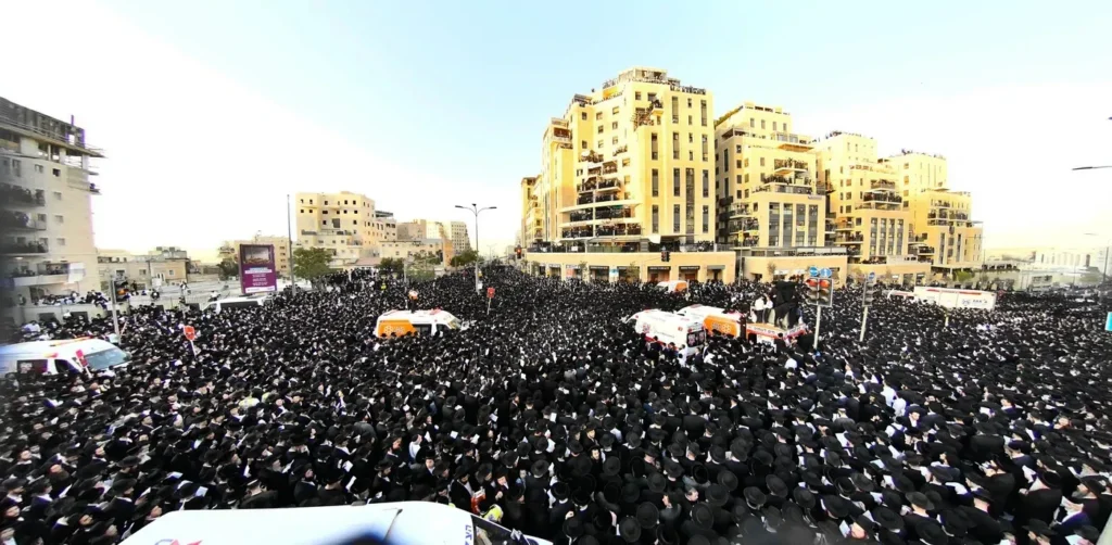 העצרת לאחר כליאת אריאל.