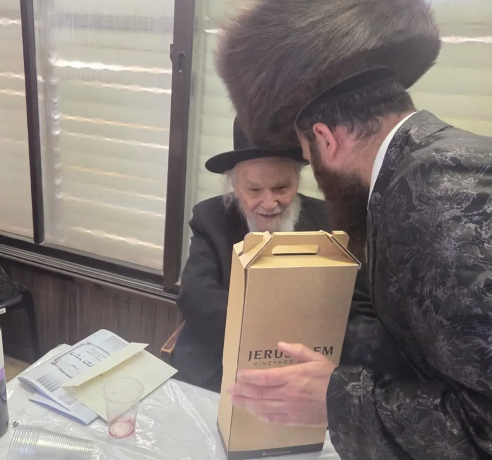 אלבוים בביקור אצל הגרמ"ה הירש