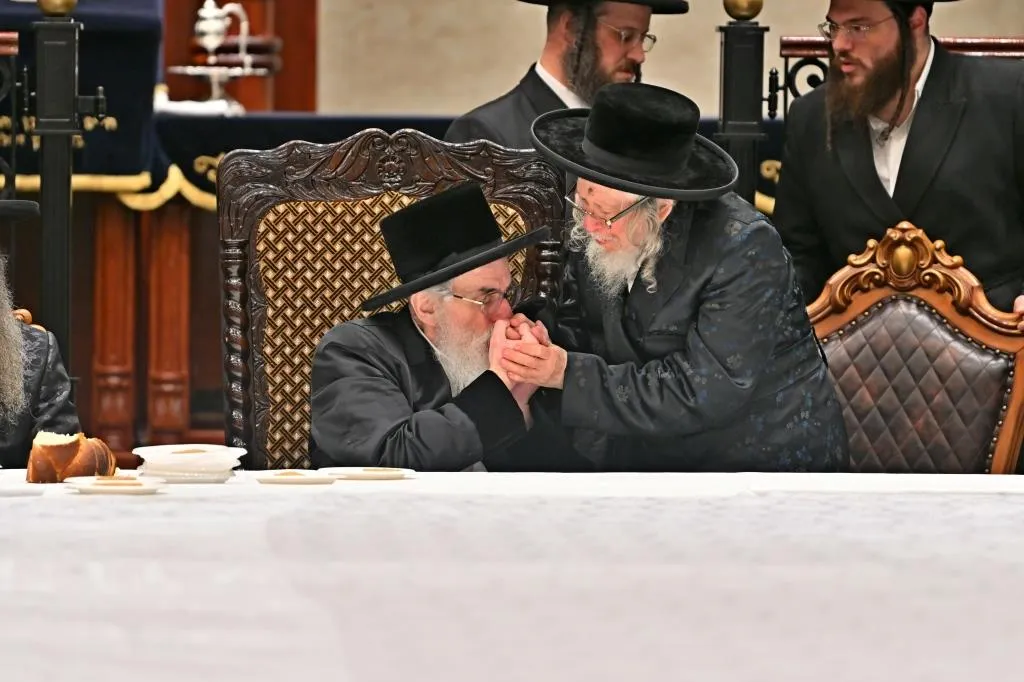 מהמעמד