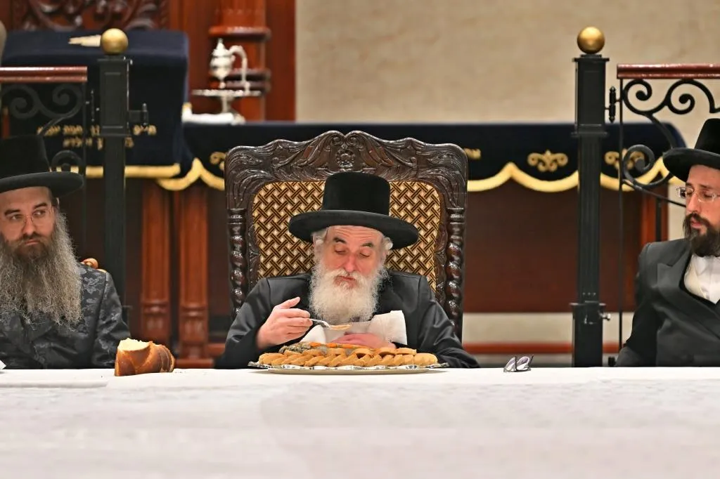 מהמעמד