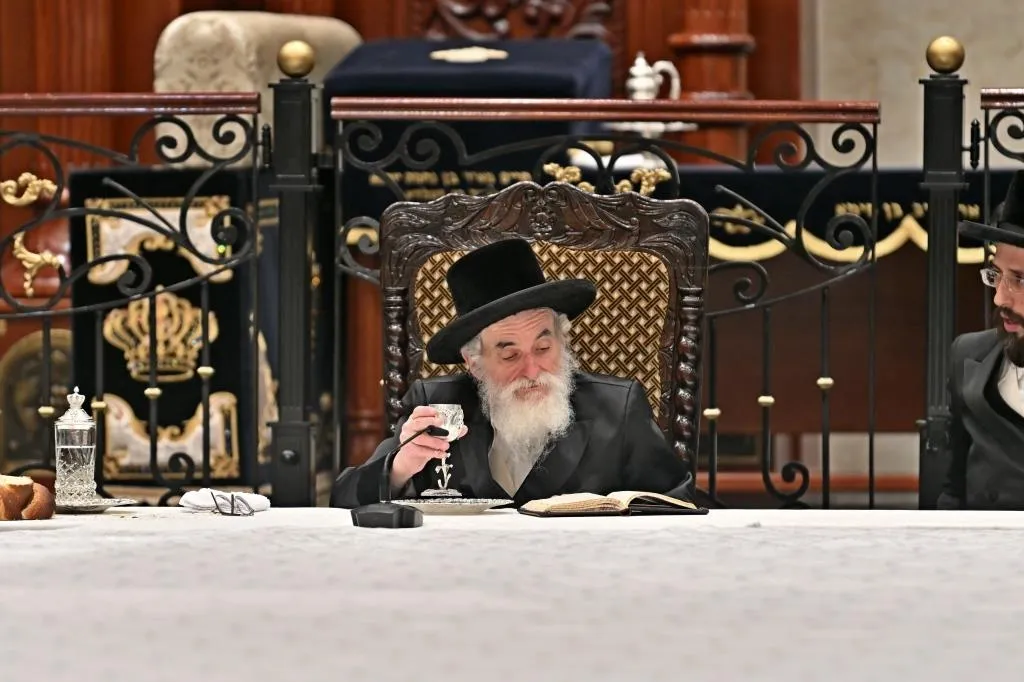 מהמעמד