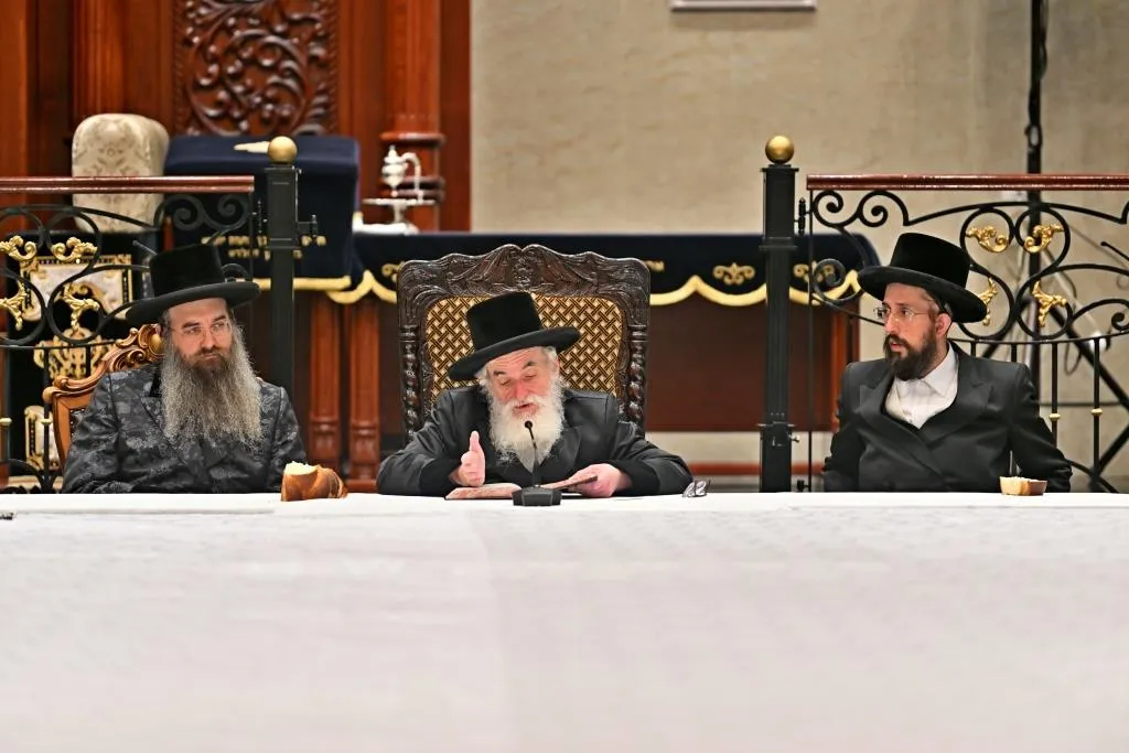 מהמעמד