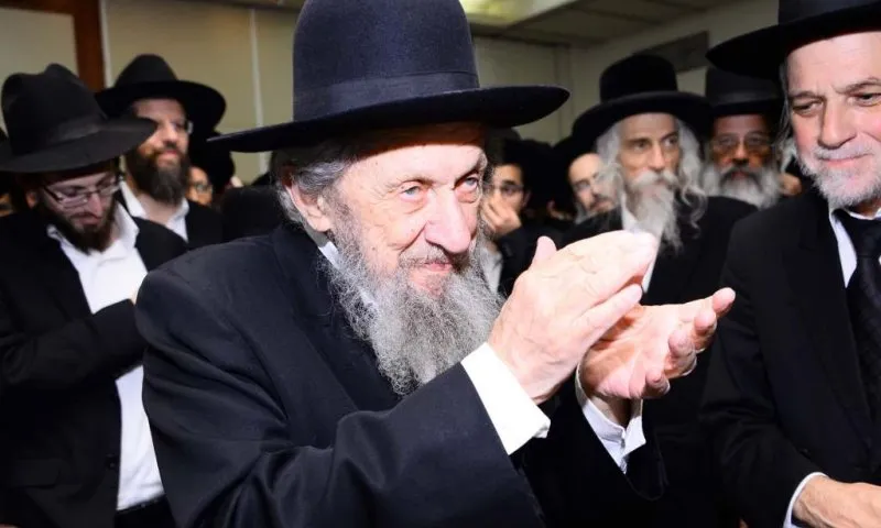 מרן הגר"ד לנדו ימסור שיעור כללי בהיכל ישיבת פוניבז'