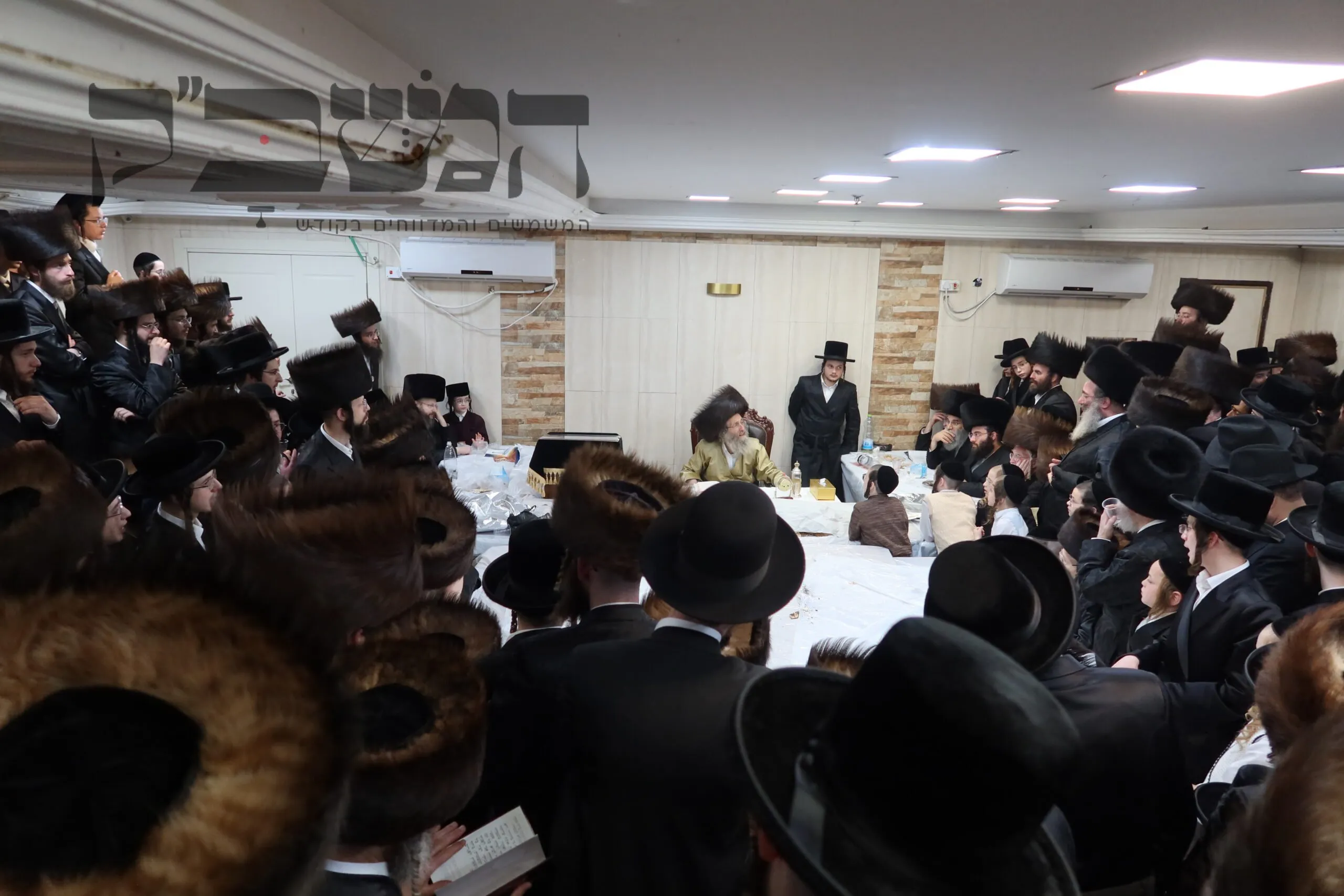 'חַגִּים וּזְמַנִּים לְששון': תיעוד מסכם חג הפסח במחיצת המשפיע הרה