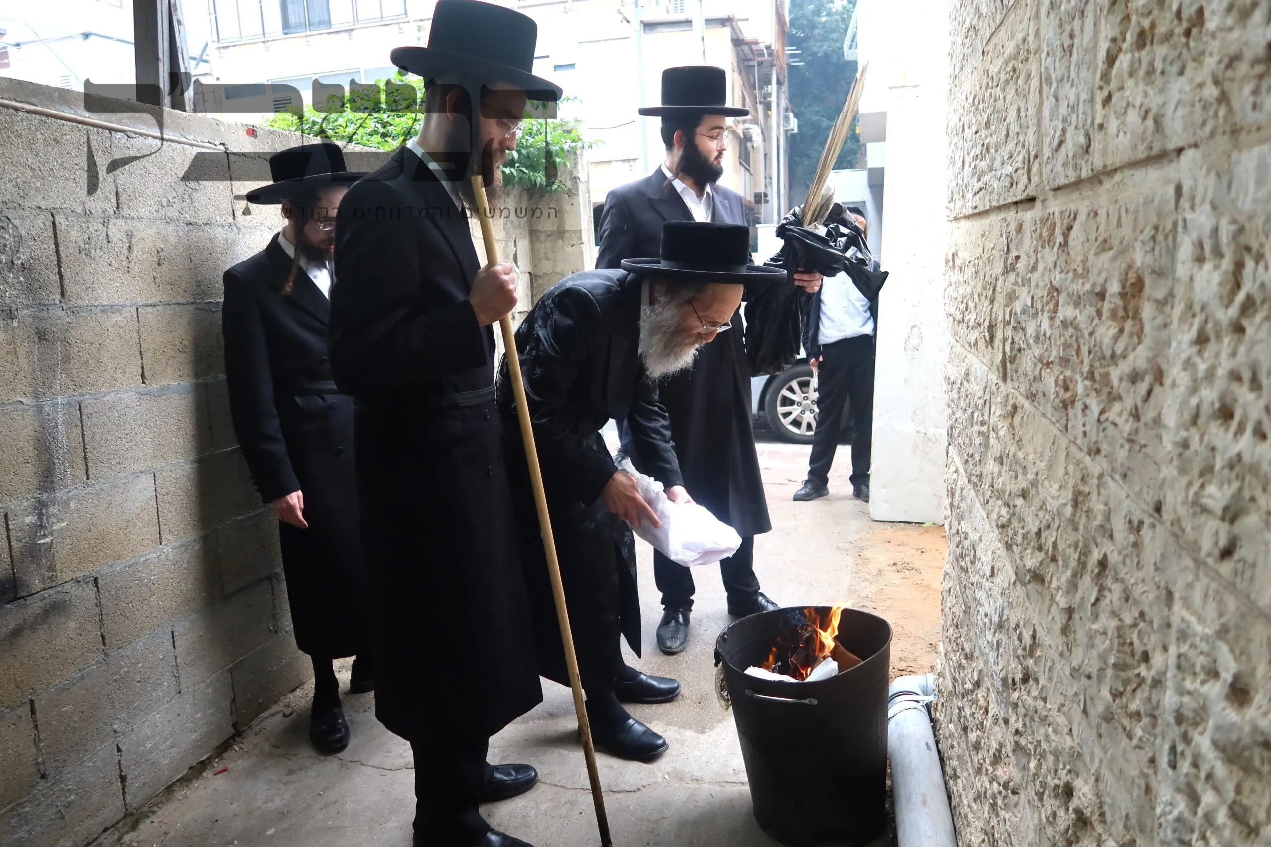 'חַגִּים וּזְמַנִּים לְששון': תיעוד מסכם חג הפסח במחיצת המשפיע הרה