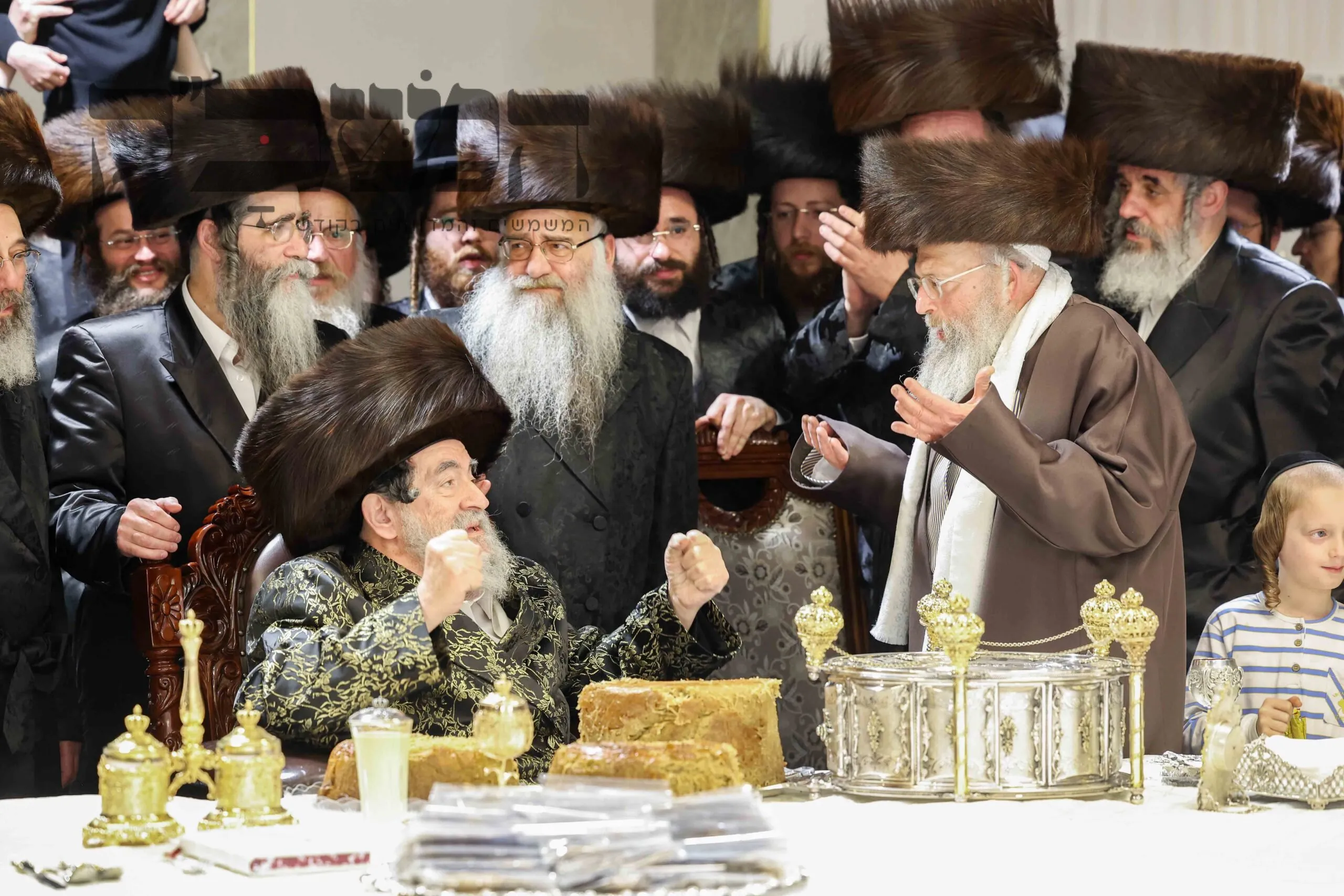 תיעוד מסכם מחג המצות בחצר הקודש ויז'ניץ