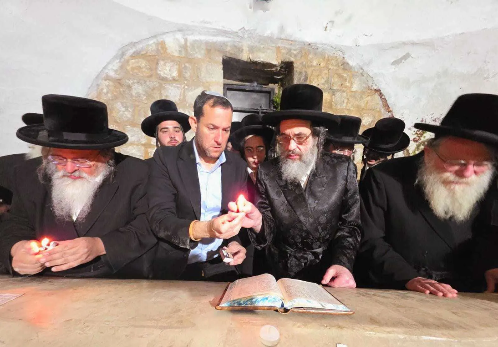 היסטוריה: אב"ד ויזניץ עלה לקבר יוסף