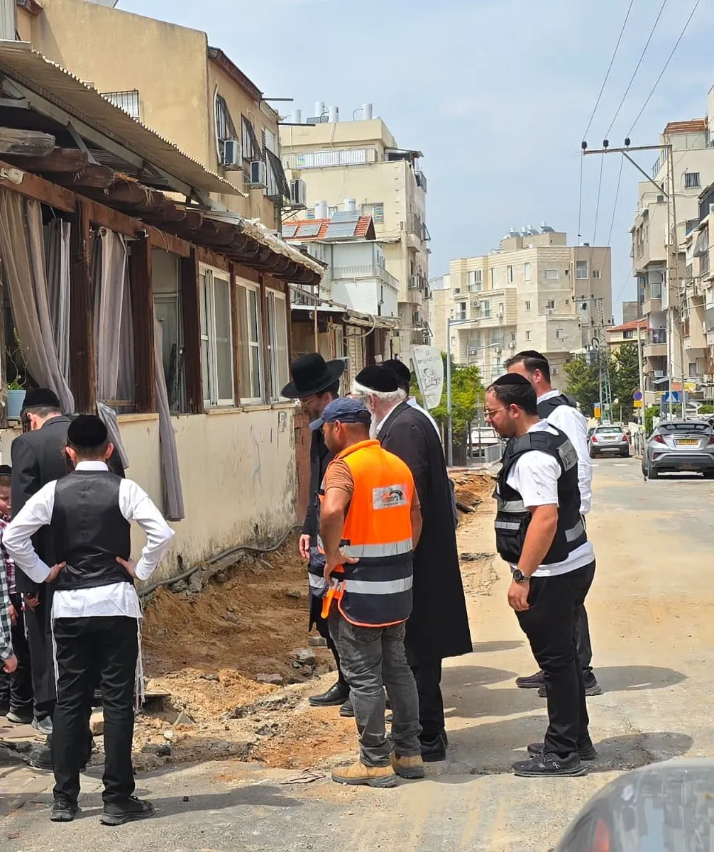 עבודות הפיתוח בשיכון ה': בכירי העירייה בסיור מקצועי בשטח