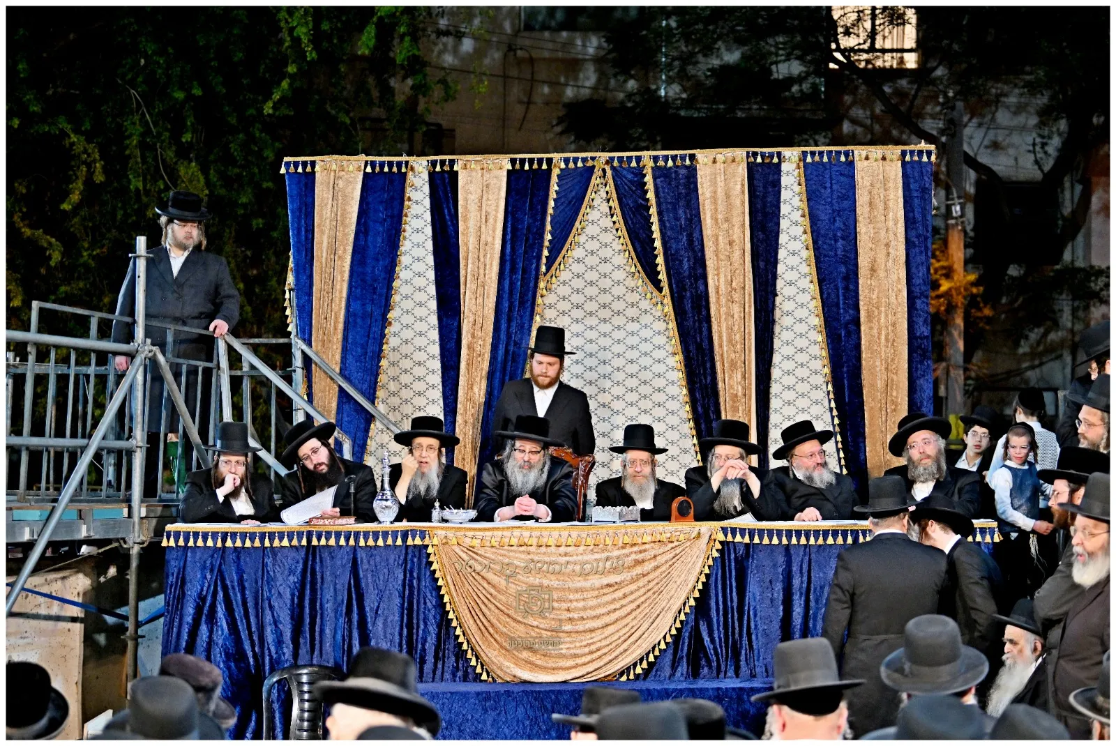 הדלקה בסאטמאר ב