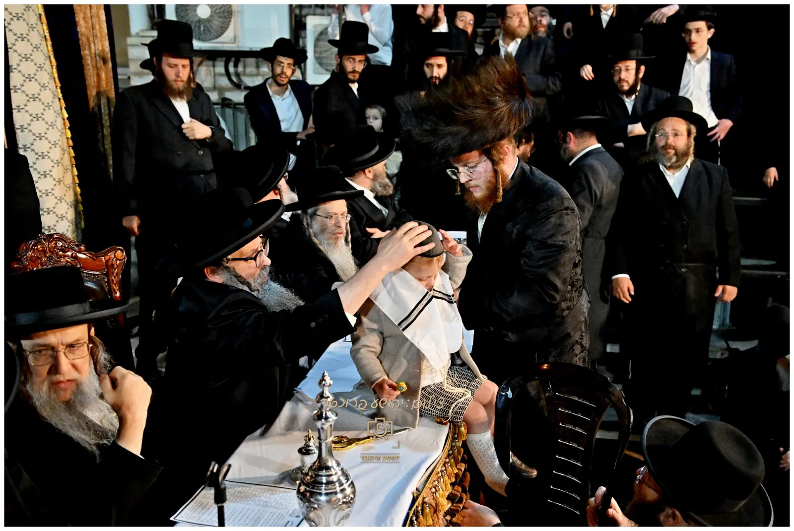 מעמד ההדקלה בראשות ראש ישיבת סאטמער