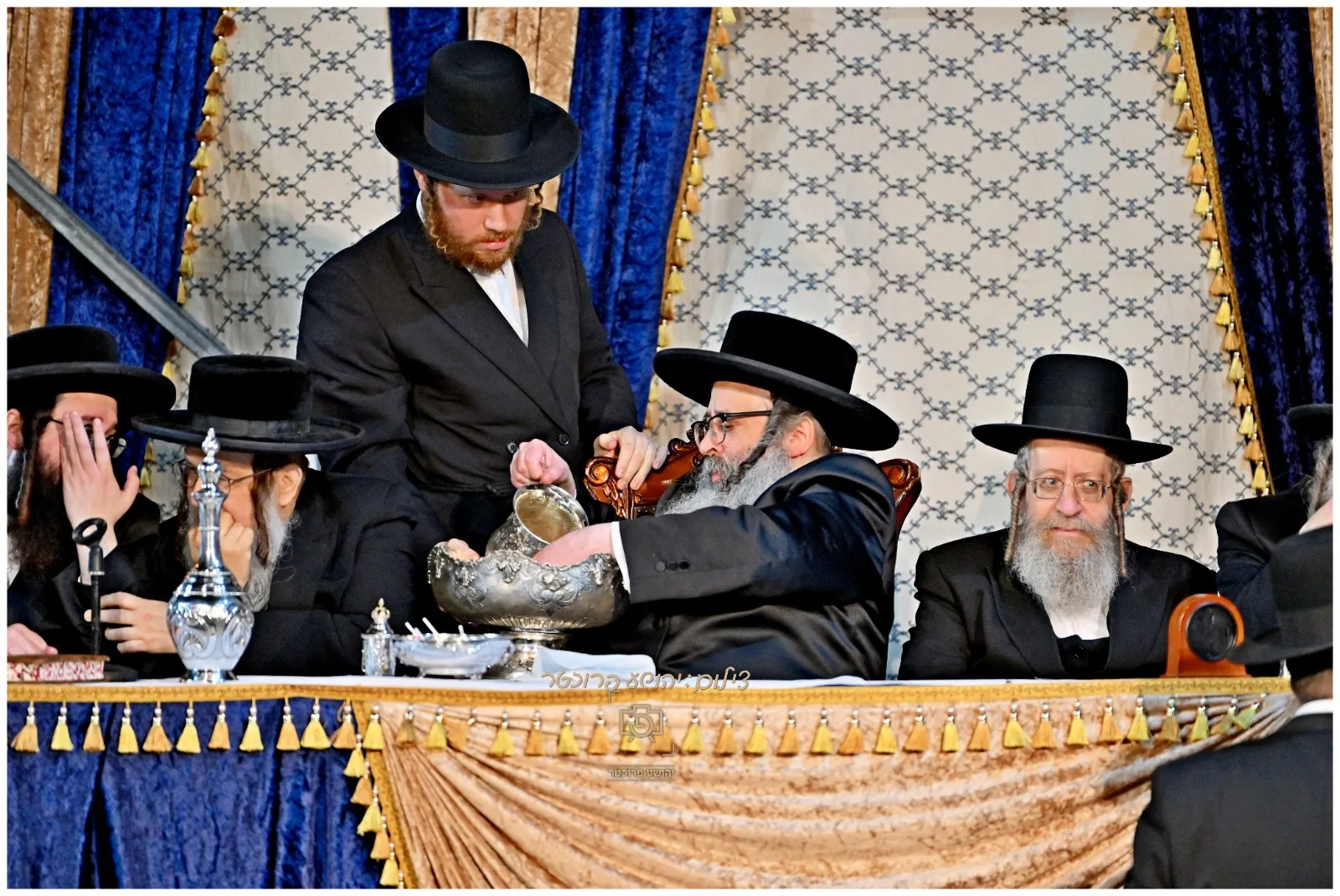 הדלקה בסאטמאר ב