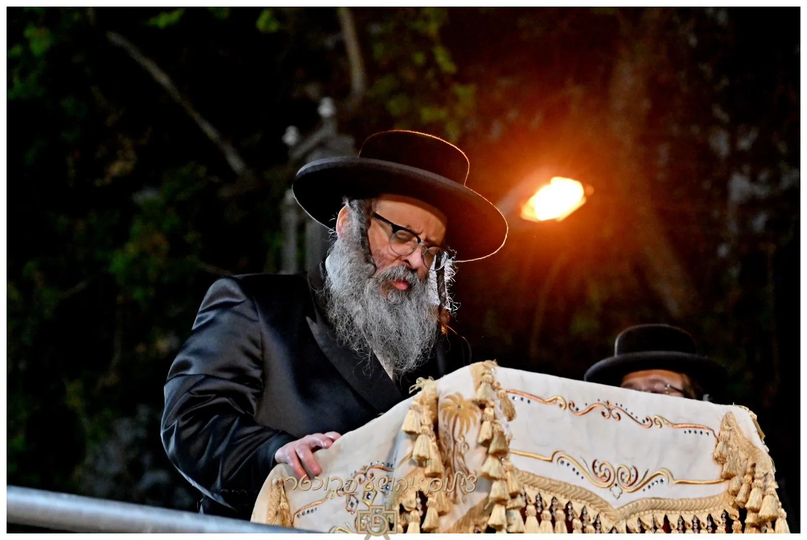 הדלקה בסאטמאר ב