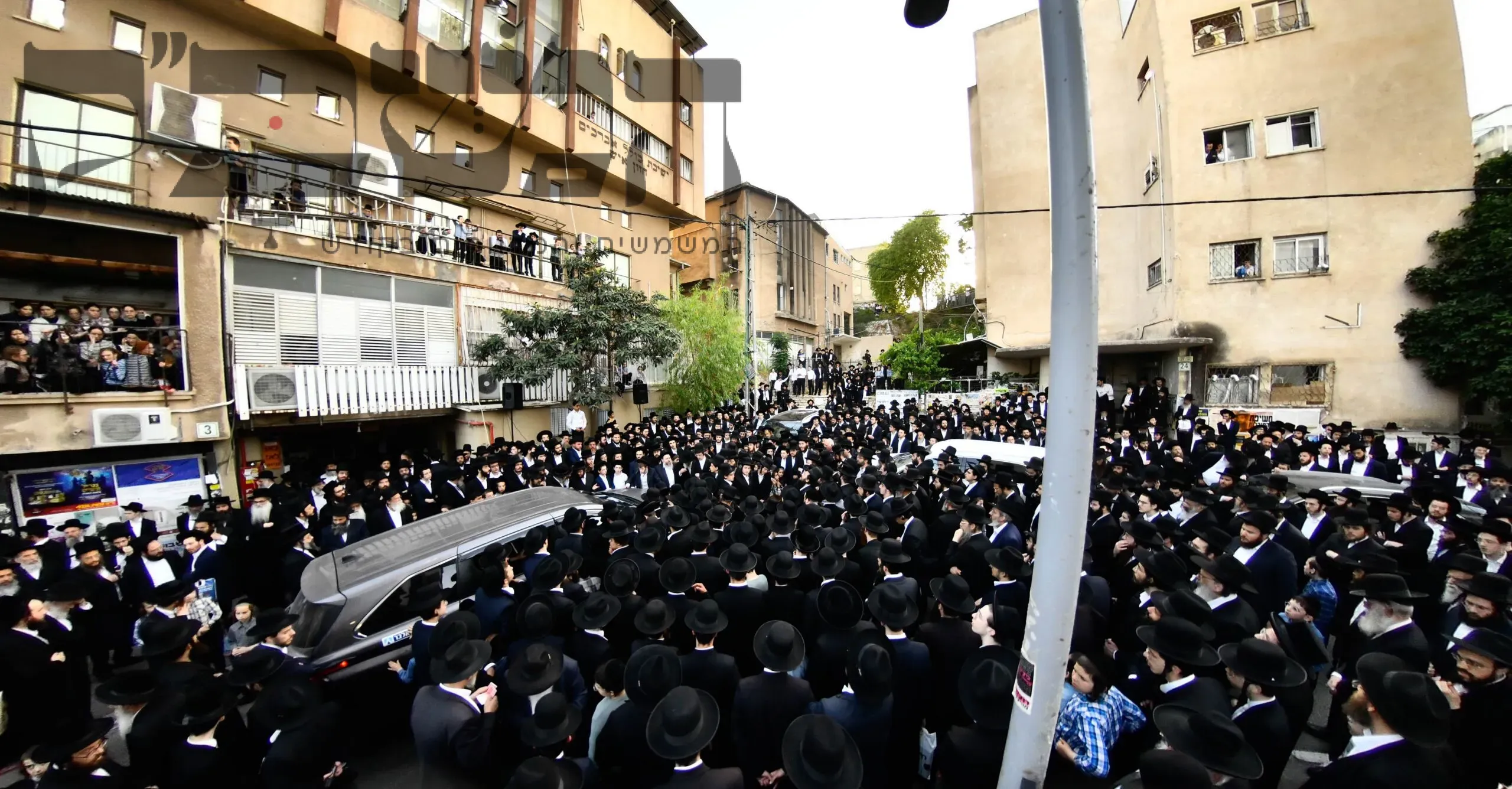 תיעוד דומע I מסע הלווית הגאון רבי דוד שמידל זצוק"ל שיצא מכולל חזון איש בבני ברק