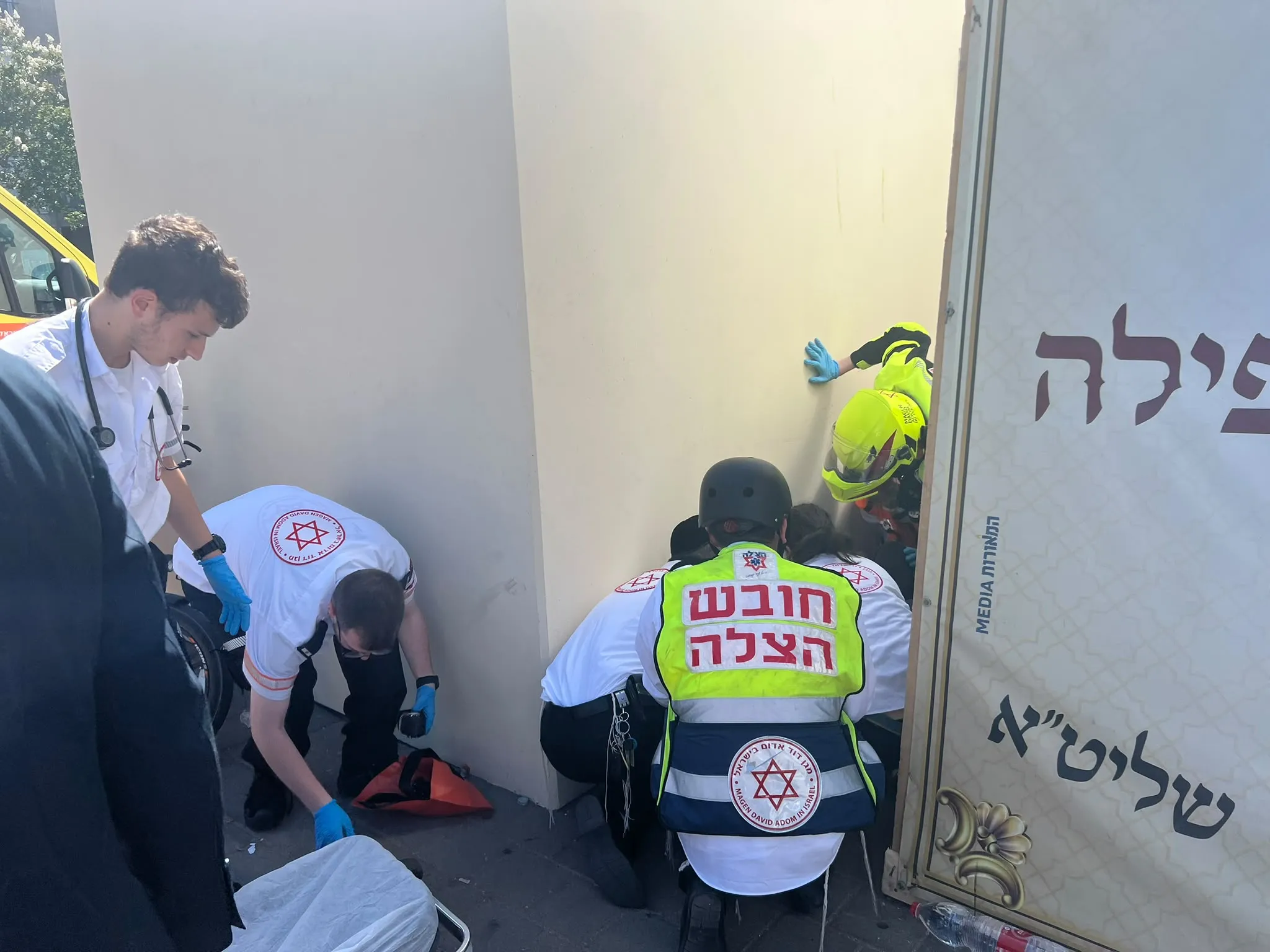 קריאה דחופה באבוחצירא: פציעה חריגה במהלך עבודה