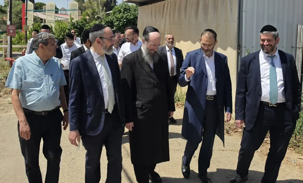 סיור מקצועי מרשים של אגף החינוך בעירייה בכפר של פרח ישראל