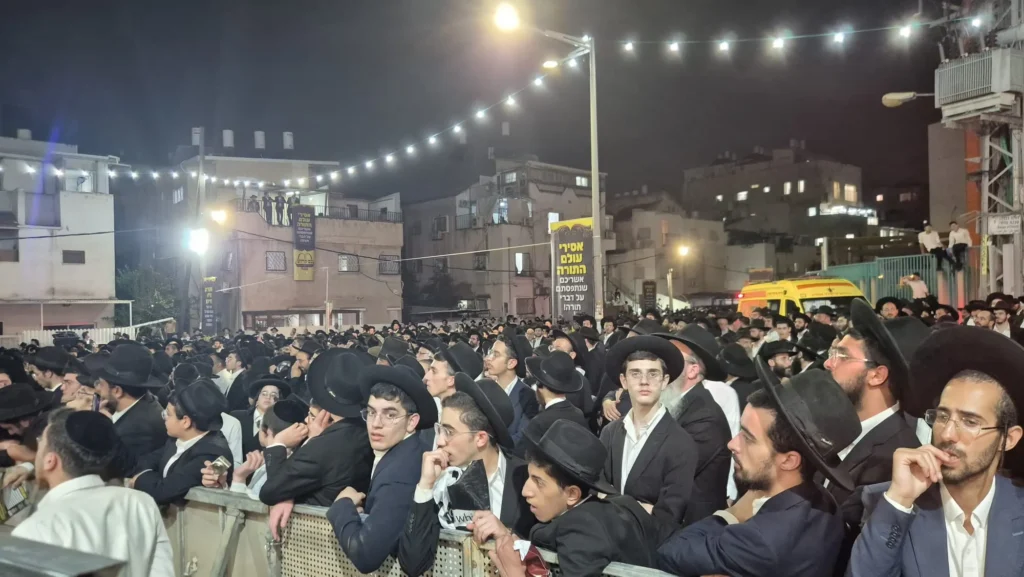 הפתעה בויזניץ: הרה״צ חיים מאיר הגר המריא לישראל