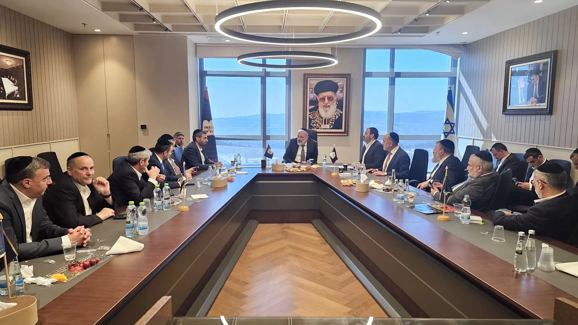 מאחורי הקלעים: הדרמה הכפולה בש"ס סביב סערת ה"יימח שמו"