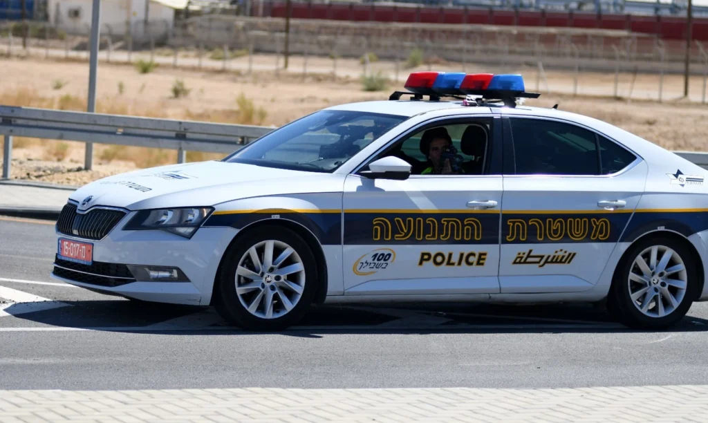 מבצע אכיפה רחב היקף בכבישים: מאות שוטרים ו-500 ניידות