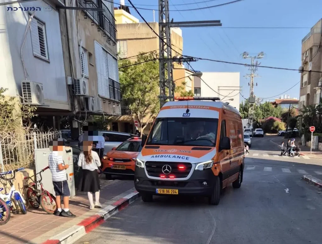 תאונת דרכים בלב בני ברק; צעיר נפגע ופונה לבית החולים