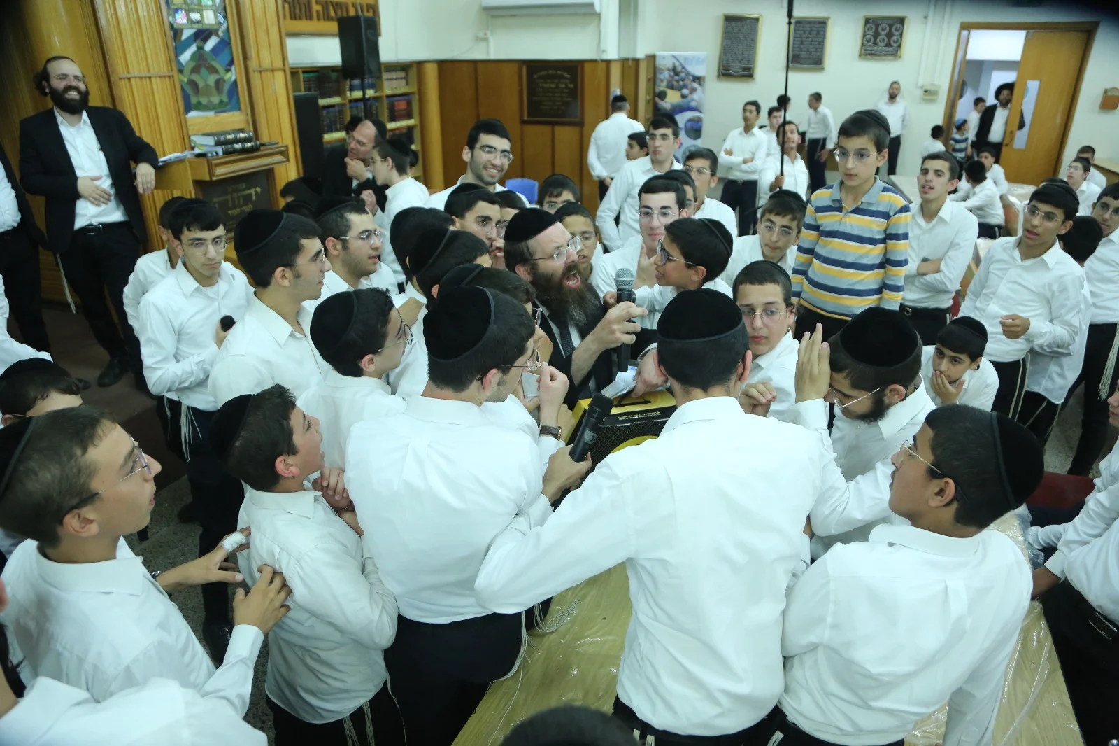 שטייגען בני ברק