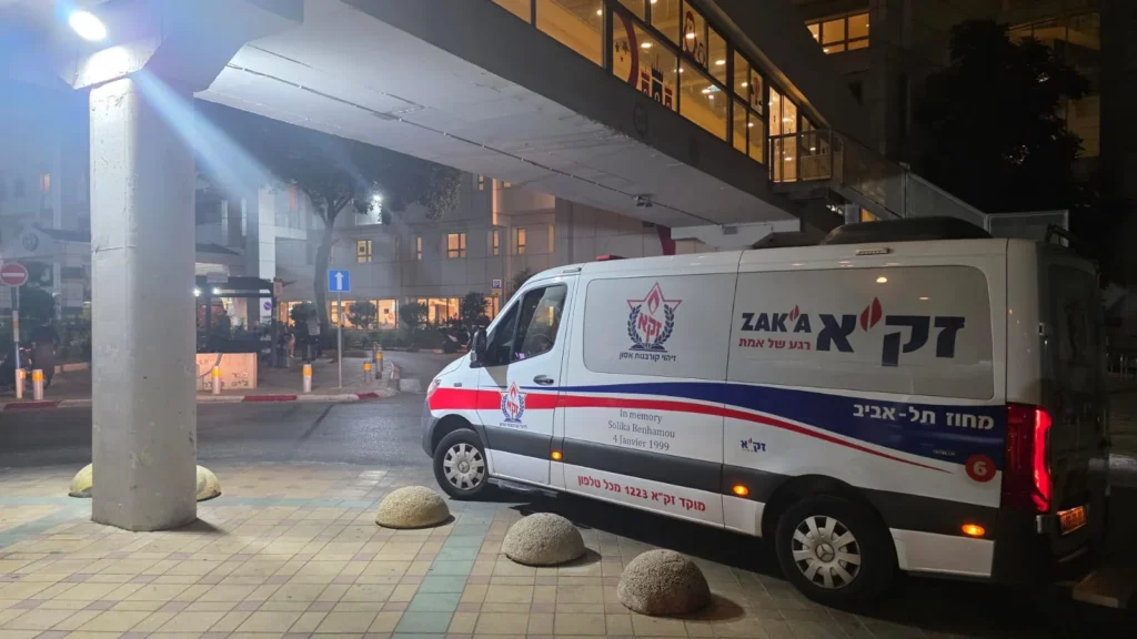 בשעת ליל מאוחרת נטמן הפעוט צבי וייסמן ז"ל בבית העלמין 'ירקון