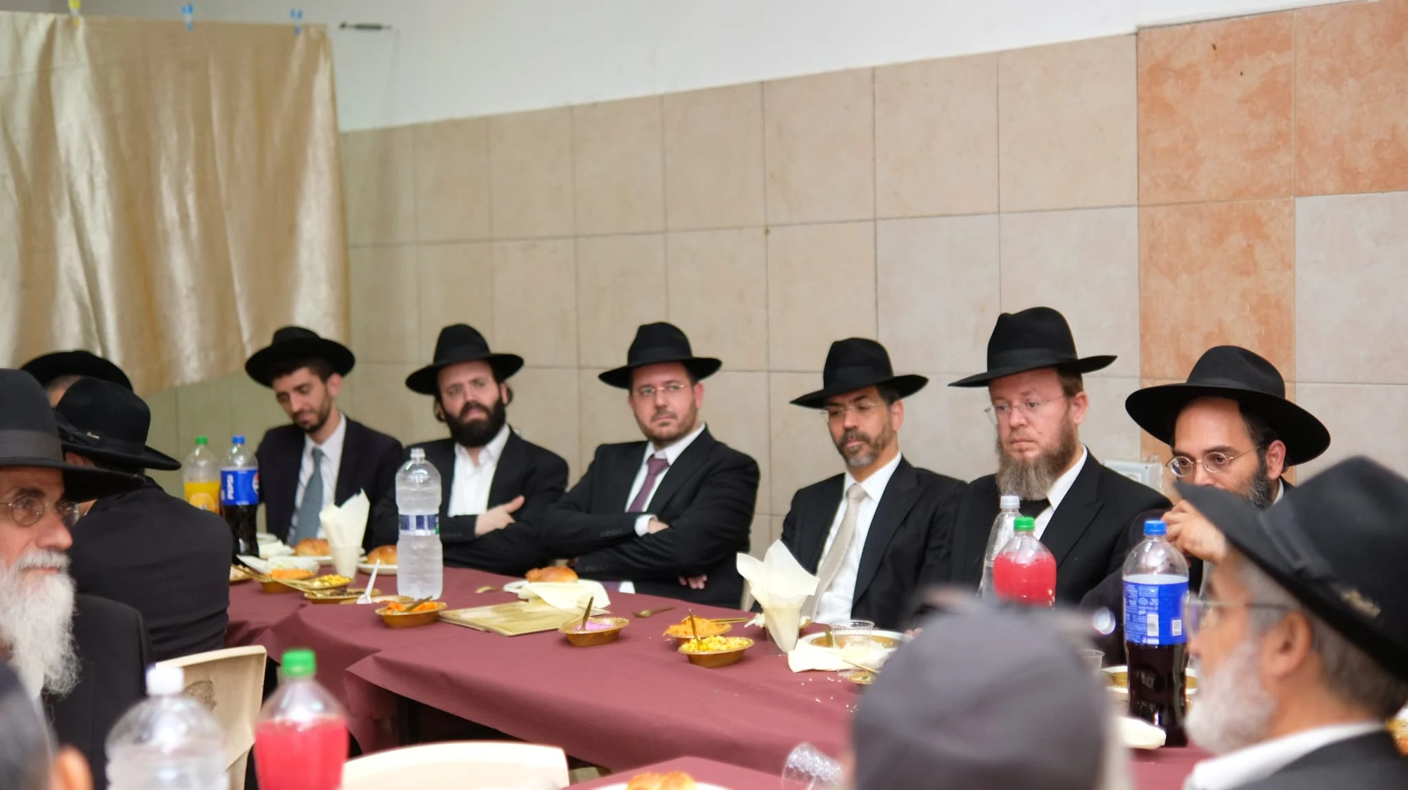 סיום הזמן באהל אברהם עם הרב צמח מאזוז