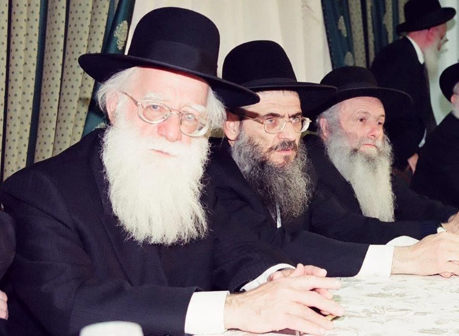 מראות מחיי הרב שובע זצ