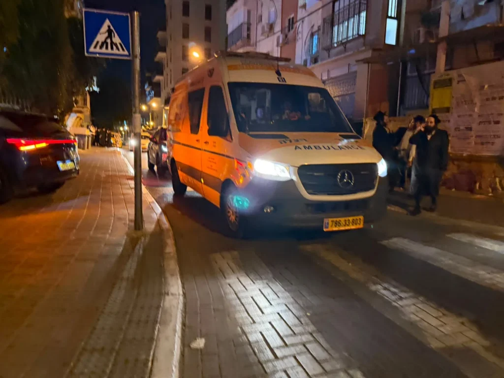 החייאה מוצלחת בעיר: בת 89 התמוטטה וחייה ניצלו