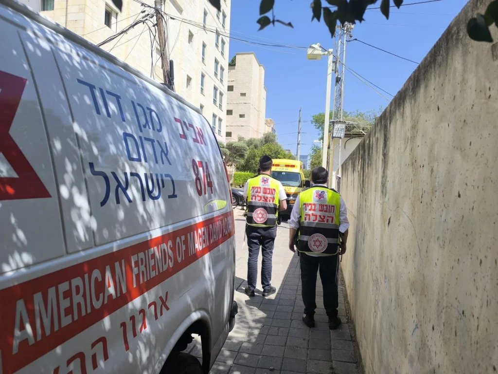 בניסי ניסים: נשאר במשך שעות ברכב סגור וניצל ברגע האחרון