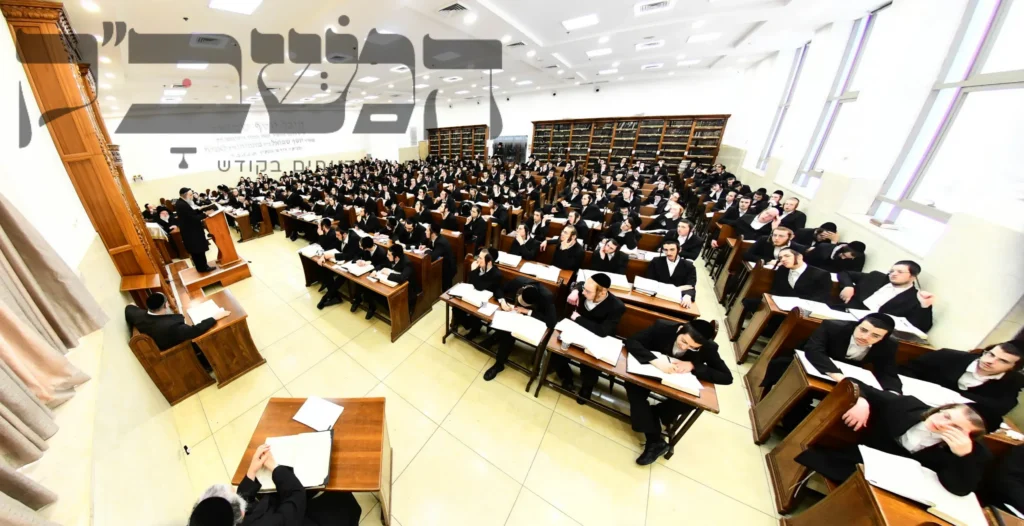 זמן אלול: ראש הישיבה הליטאי התפלפל עם בחורי הישיבה החסידית