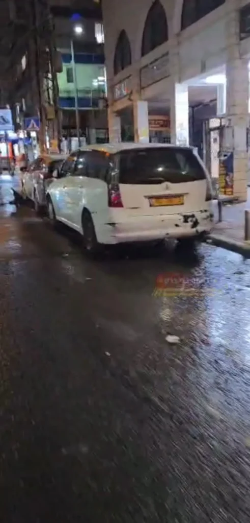 צפו: מפגע בטיחותי חמור במרכז בני ברק במוצאי ראש השנה (וידאו)