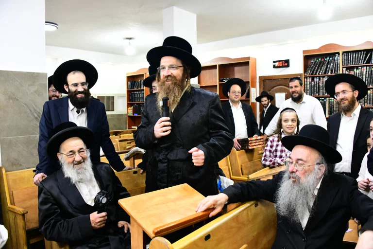 חנוכת בית הכנסת הליגמן בני ברק