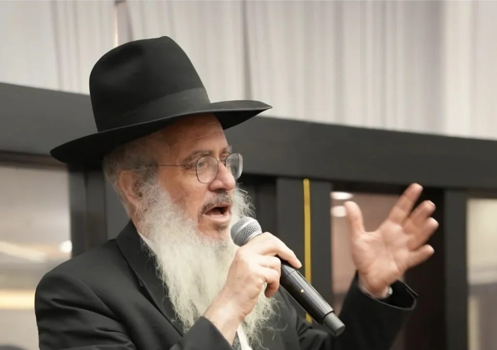​הגרמ"ה הירש נגד הקיצוניים: "זו קנאות מזויפת!"