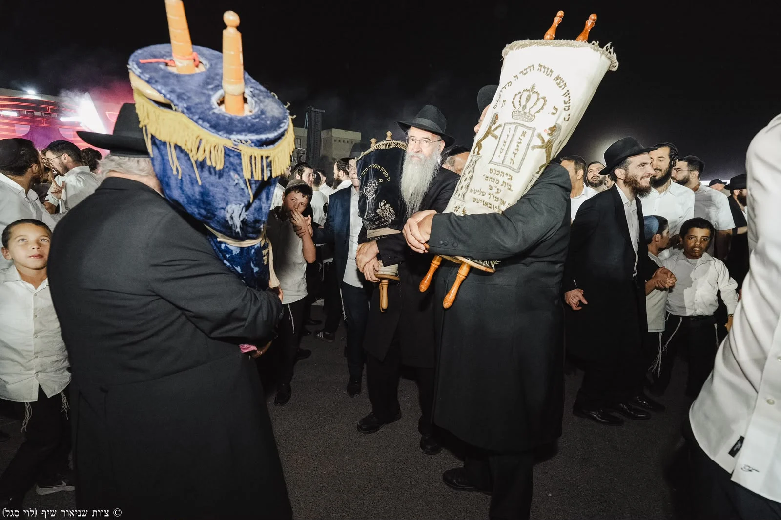 הקפות שניות כפר חבד