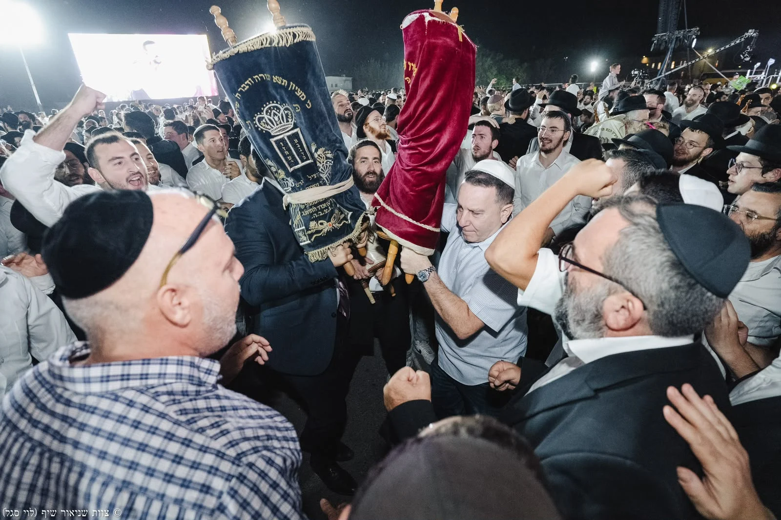 הקפות שניות כפר חבד