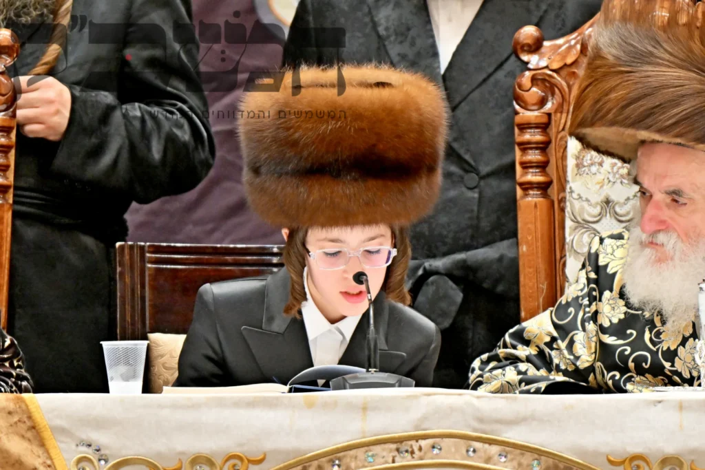 שמחת הבר המצווה בויז'ניץ