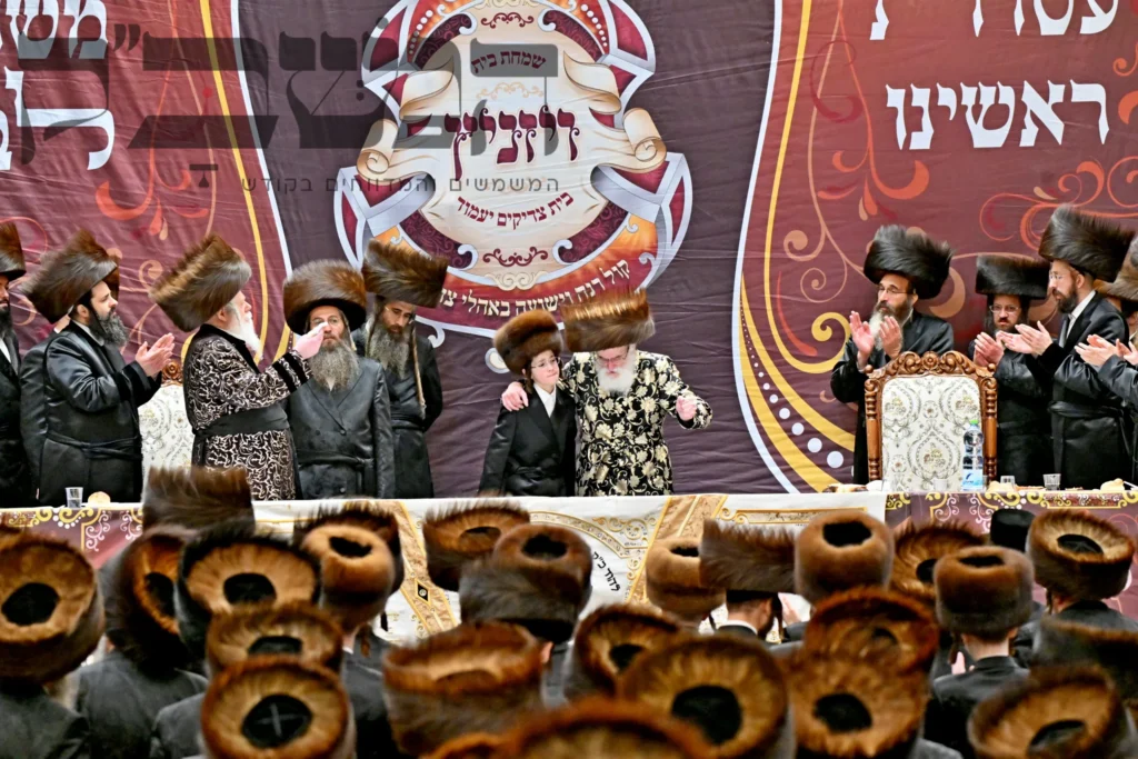 שמחת הבר המצווה בויז'ניץ