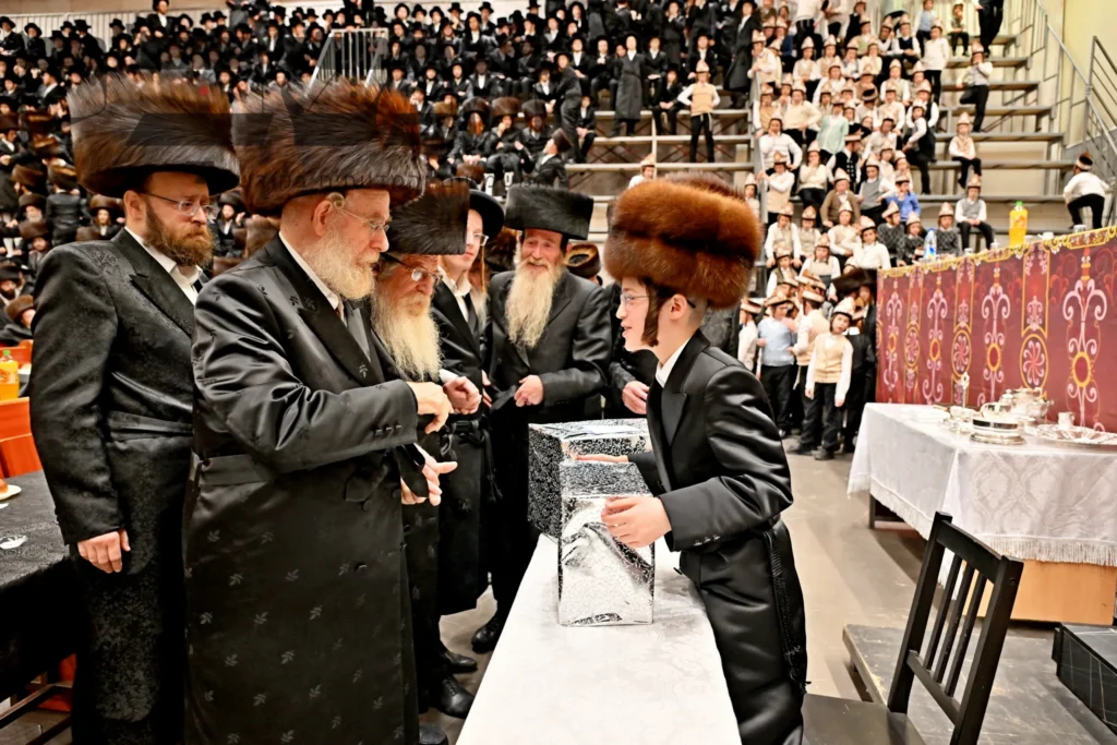 שמחת הבר המצווה בויז'ניץ