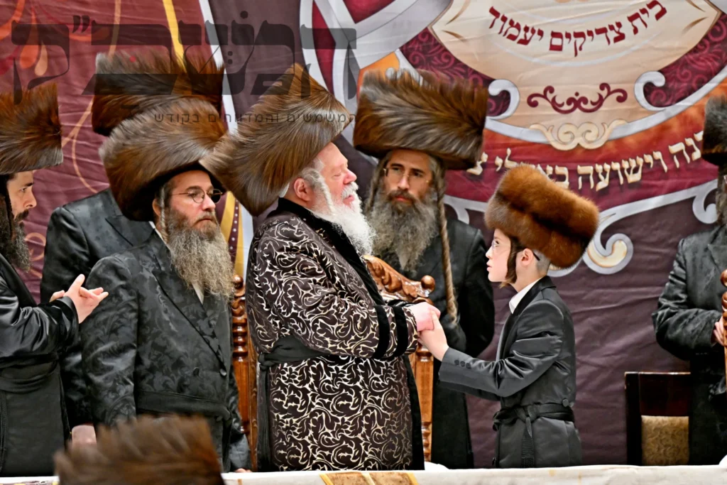 שמחת הבר המצווה בויז'ניץ